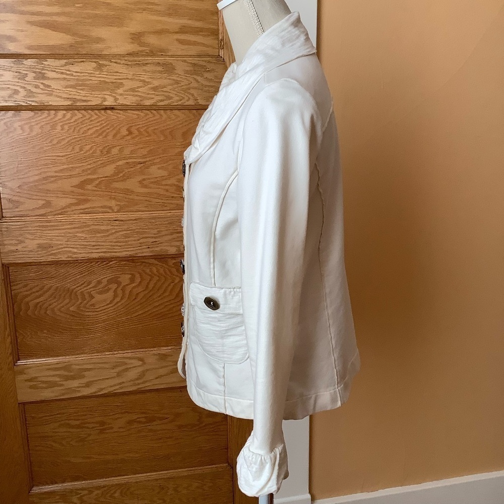 NEON BUDDHA Cream French Terry Ruffle Cardigan Button Jacket Size S - Picture 3 of 15